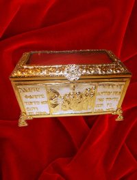 Racla sfinte moaste cu geam